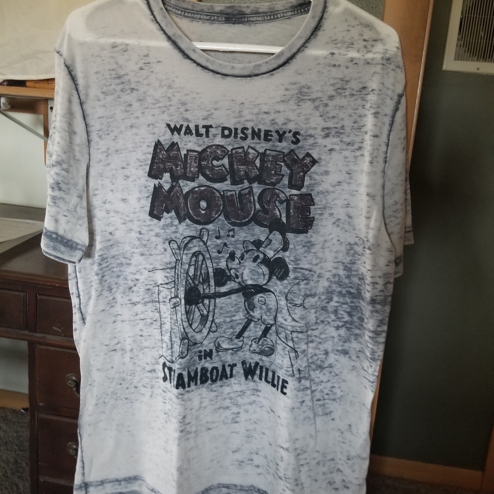 Mickey mouse t-shirt